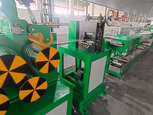 वाइंडिंग से पहले प्रभावी जल निष्कासन के लिए चार स्वतंत्र एयर नाइफ