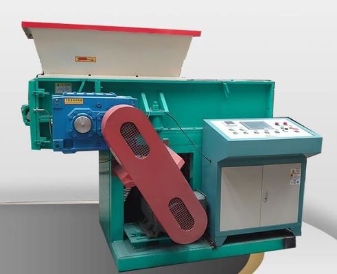 पीवीसी पीई पाइप एकल शाफ्ट रोटरी कतरनी प्लास्टिक के लिए Shredder मशीन