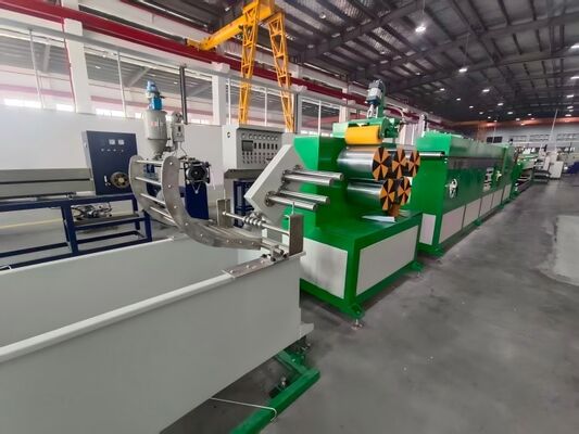 पैकेजिंग उद्योग में चौगुनी सटीकता: 1-आउट-4 पीपी एक्सट्रूज़न सिस्टम