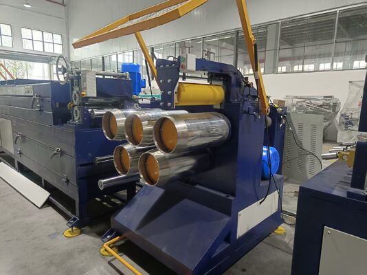 स्थिर पिघलने के प्रवाह और समान उत्पाद गुणवत्ता सुनिश्चित करने वाले दोहरे मीटरिंग पंप